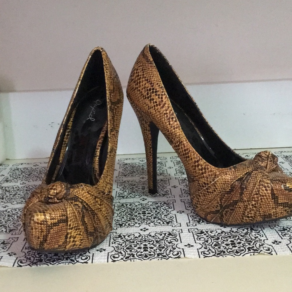 Qupid shoes